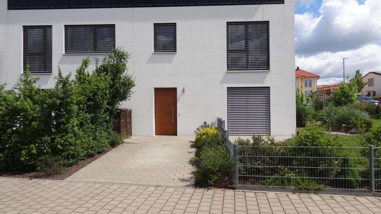2-Zimmer-Wohnung Bei Nuernberg Mit S-Bahn-Anschluss Postbauer-Heng Exterior foto